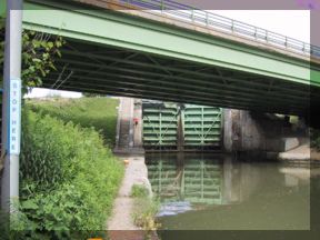 lower gates of the Erie Canal lock 